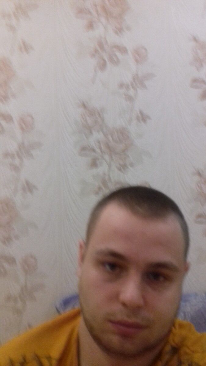  18549764  Mark, 28 ,    