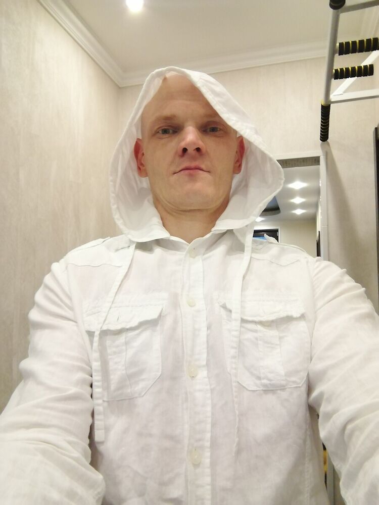  ,   Mihail, 38 ,   ,   , c 