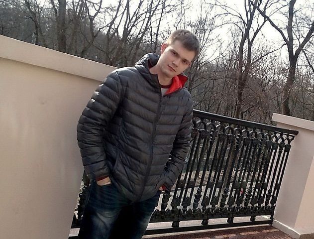  10536534  , 35 ,    