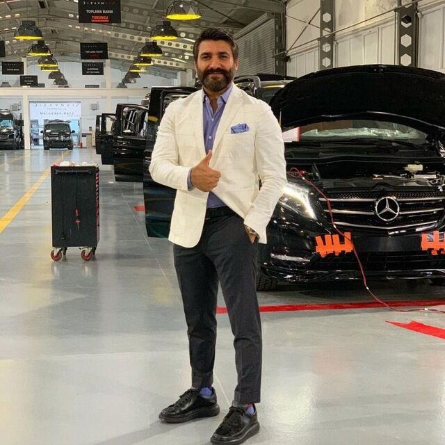  ,   Malkoc Erbak, 43 ,   ,   
