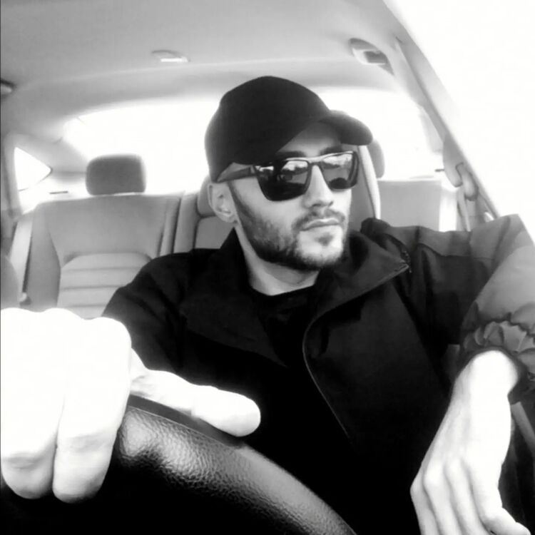 ���� 55647584 ������� Arm, 33 ����, ���� ���������� � �����