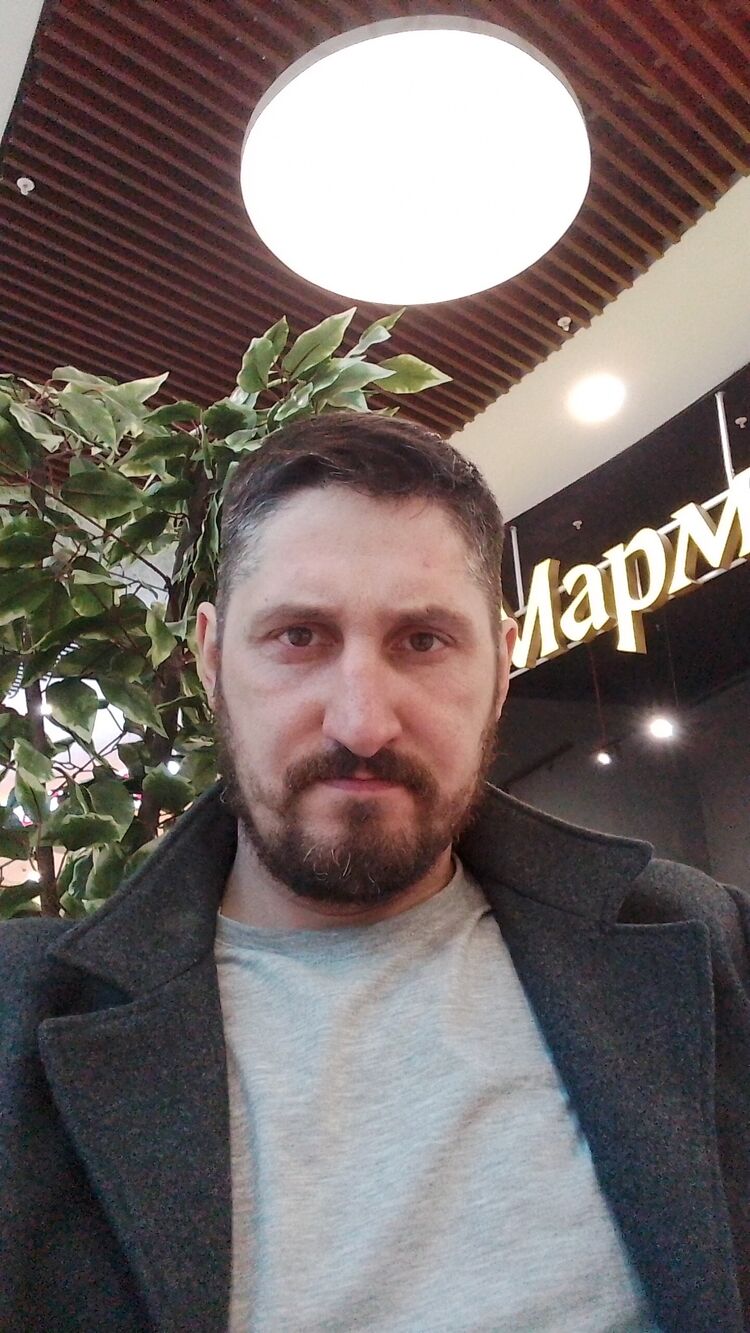  ,   Dimitri, 41 ,   ,   , c , 