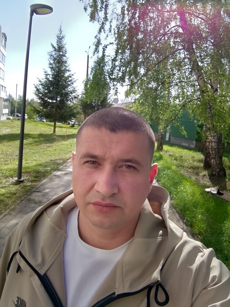  43428424  , 40 ,    
