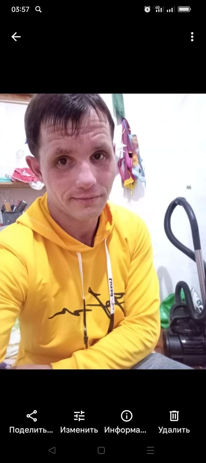  34681004  Igor, 38 ,    