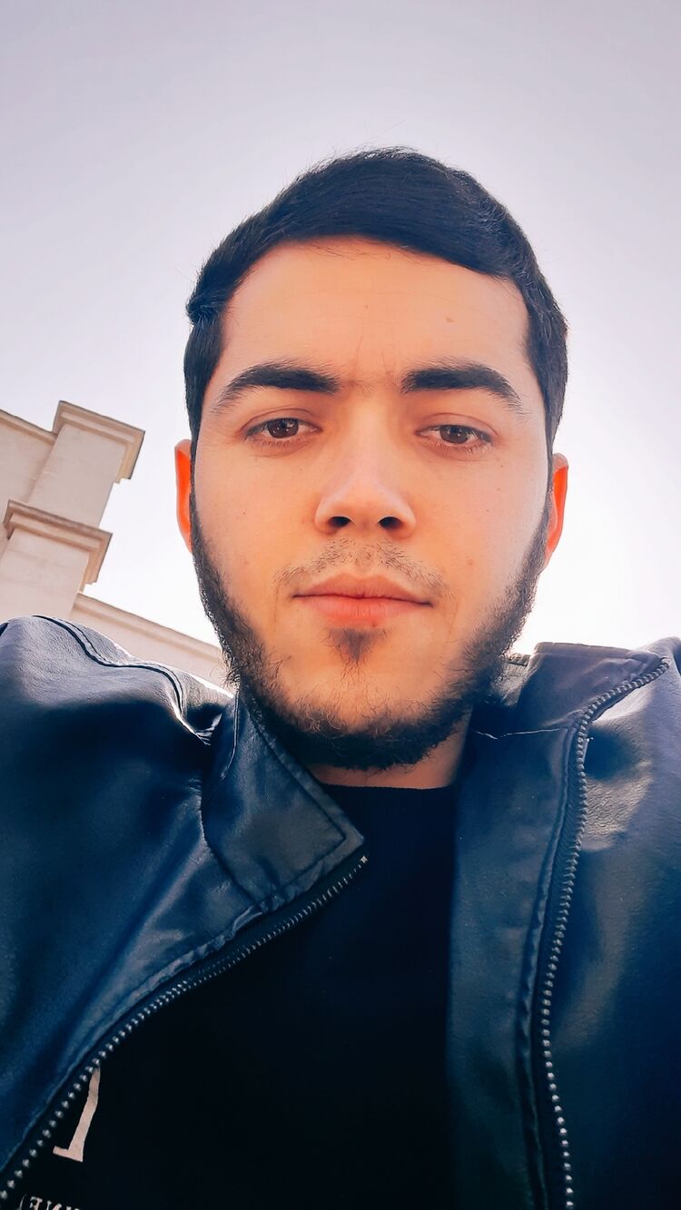  44279044  Bakha, 25 ,    