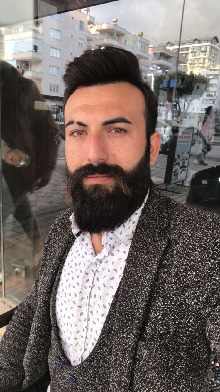  ,   Tanju, 37 ,   ,   