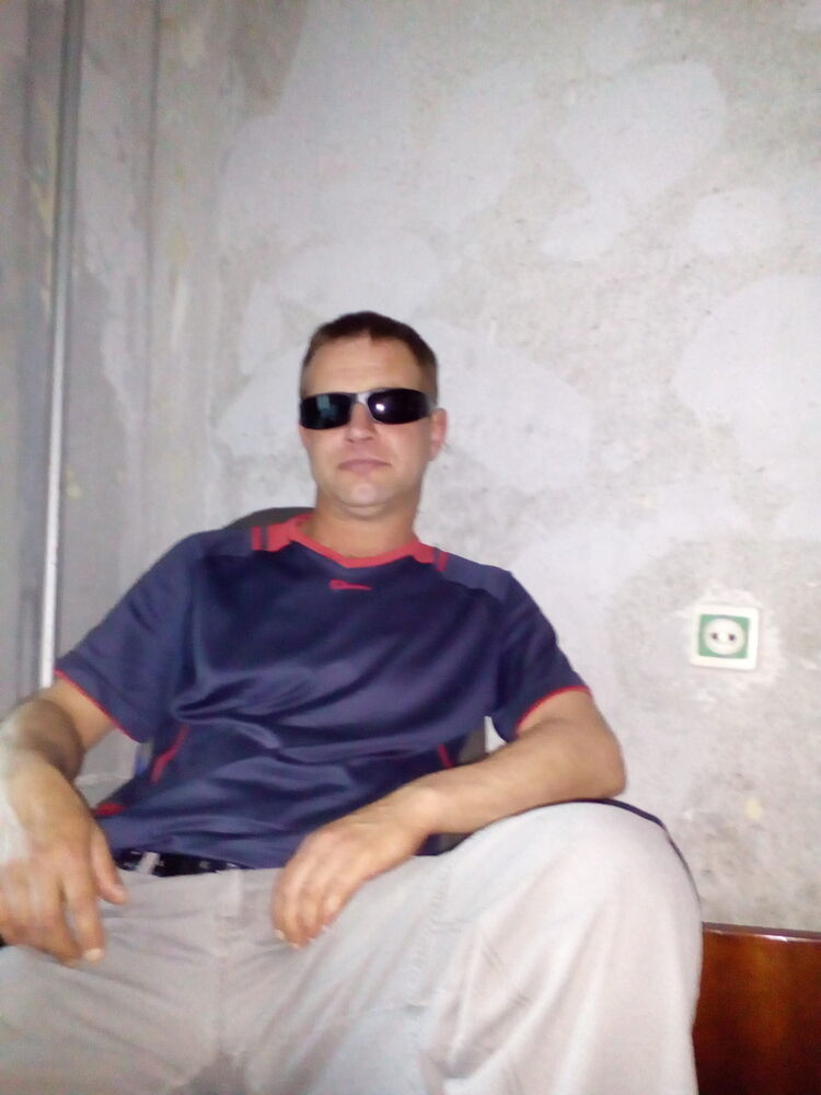  10089624  Alex, 49 ,    