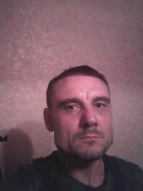  8041504  Vitalij, 46 ,    