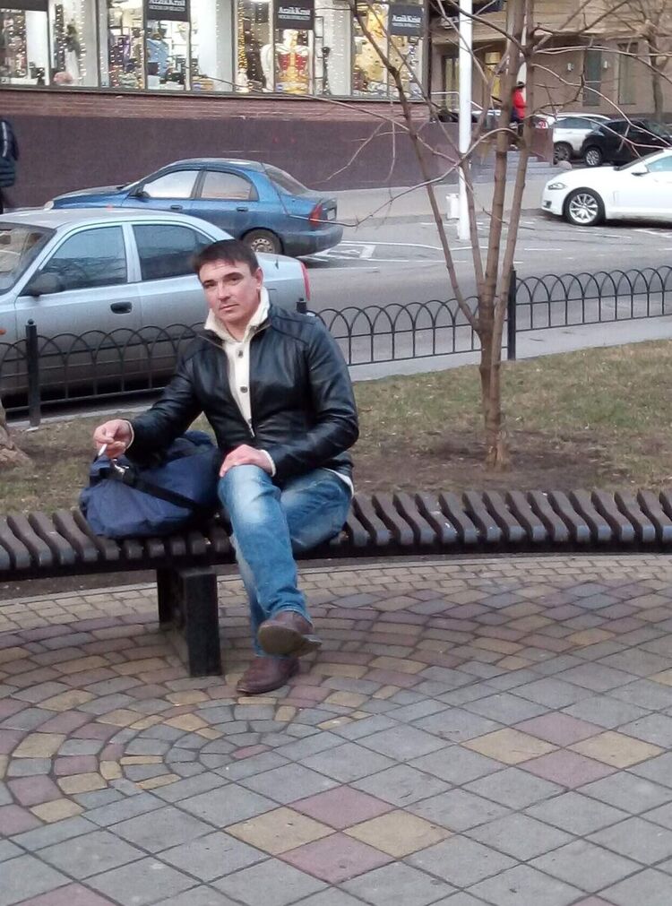  21348874  , 43 ,    