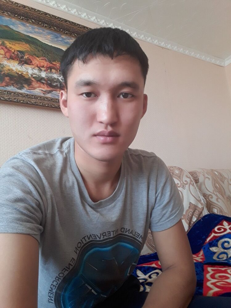  12083274  Abylay, 31 ,    
