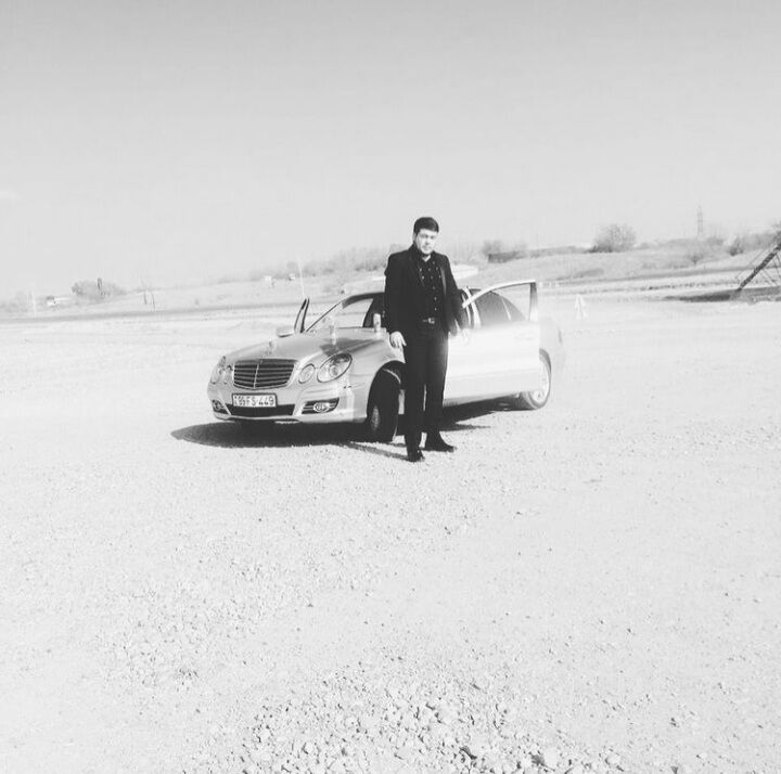  33302194  Ali, 40 ,    