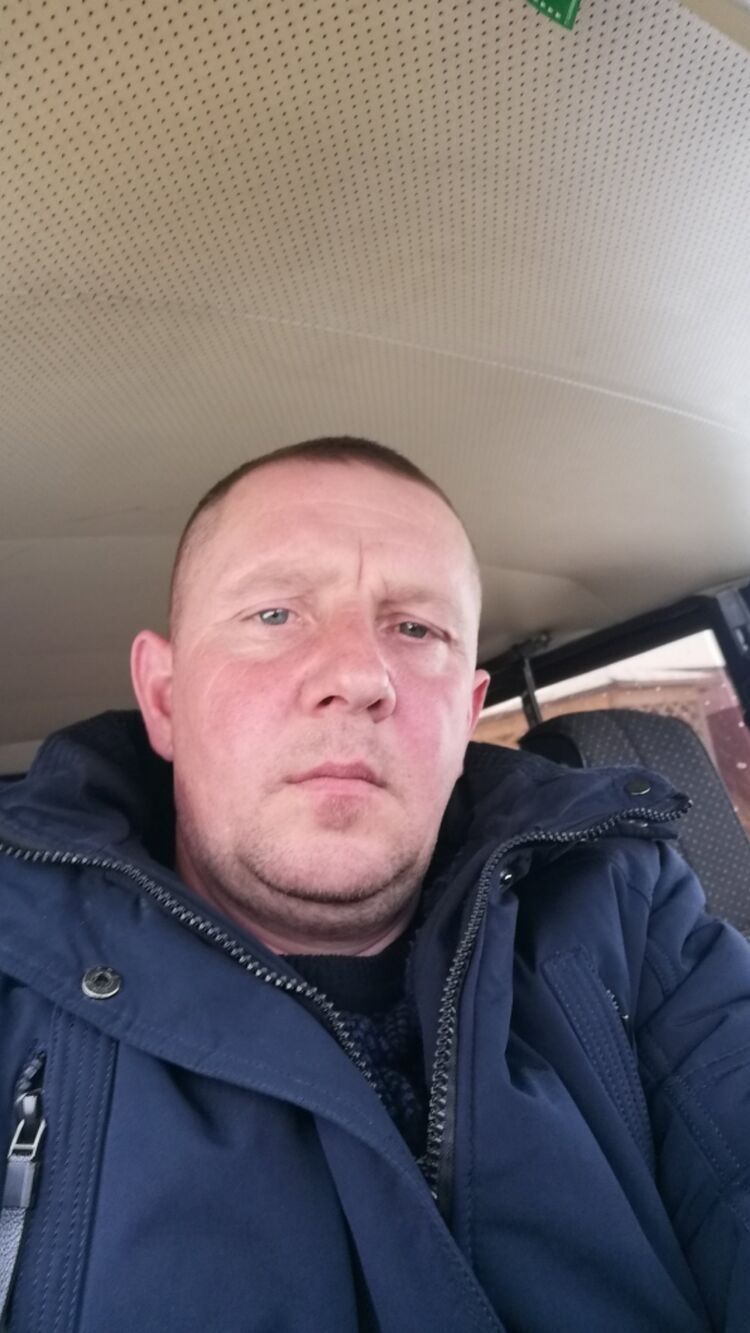  48030644  , 44 ,     