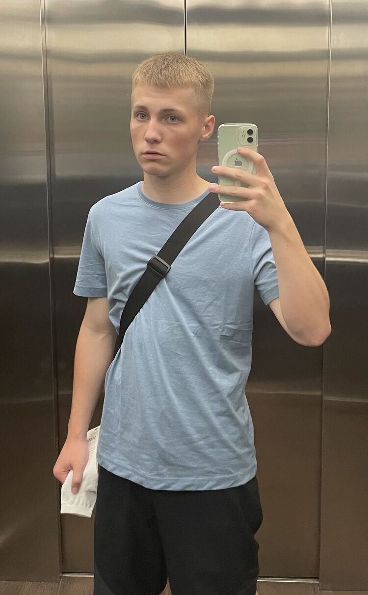 ���� 37327024 ����� �����, 22 ����, ���� ���������� � ��������