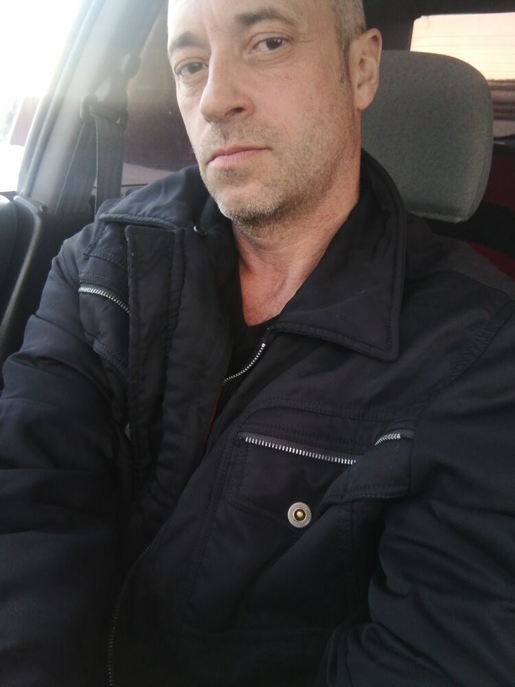  -,   Denis, 43 ,   ,   