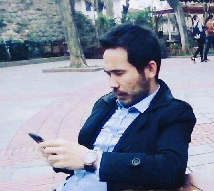  24102044  Ikram, 40 ,    