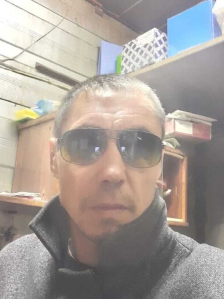  48481384  , 46 ,    