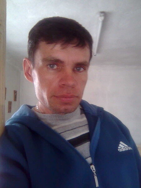  ,   Vladislav, 49 ,     , c 