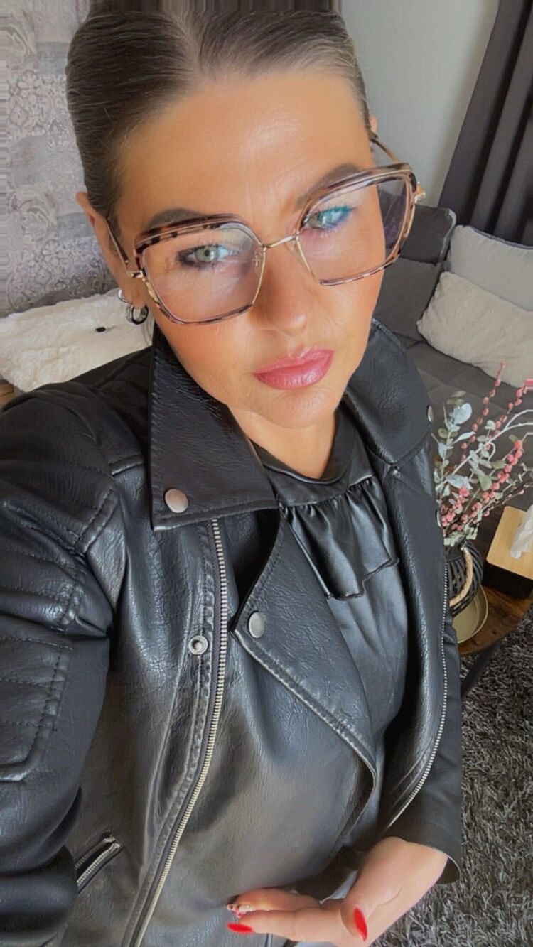 ���� 55942414 ������� Julli, 47 ���, ���� ���������� � ������������