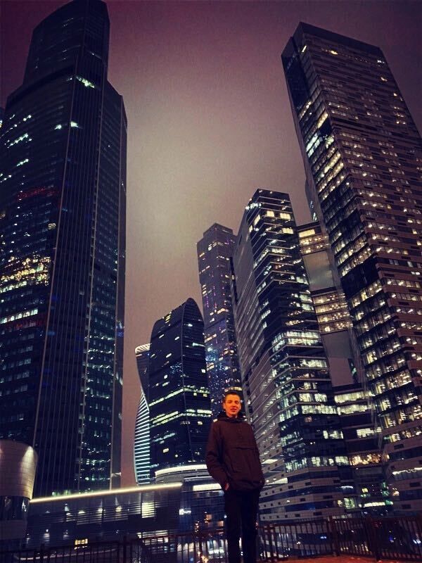  38176924  Ilya, 28 ,    