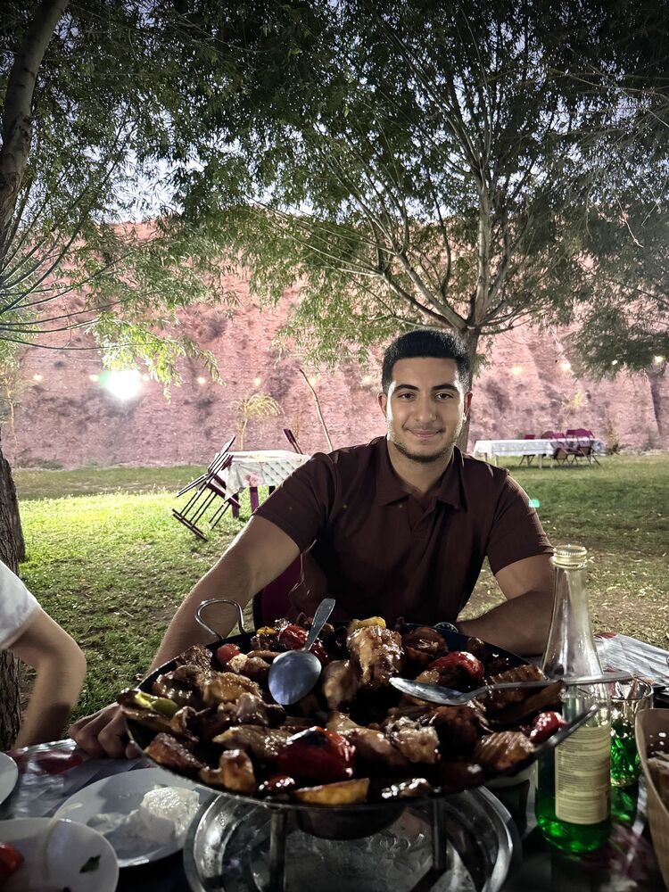  53348714  Elvin, 25 ,    