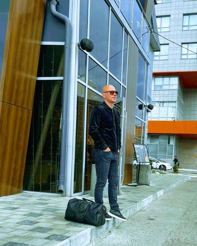  ,   Vlad, 34 ,   ,   
