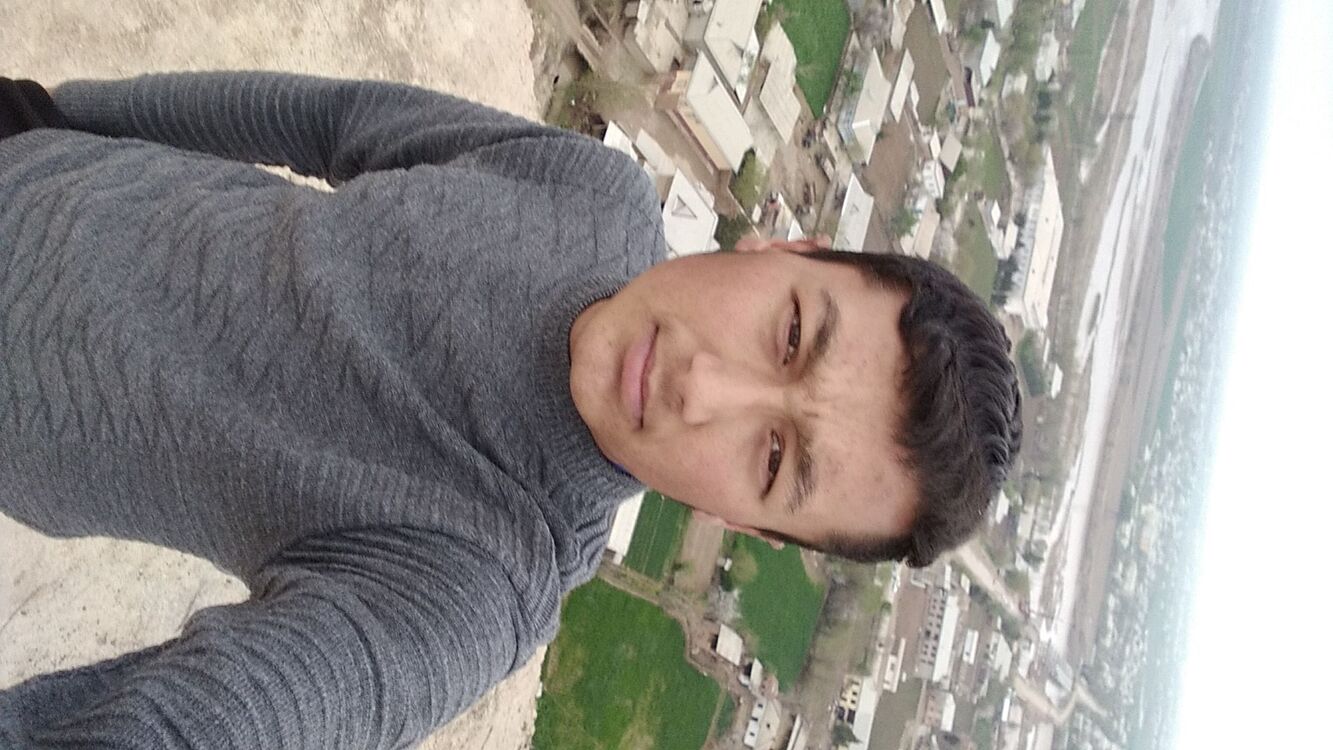  ,   Bexruz, 24 ,   ,   