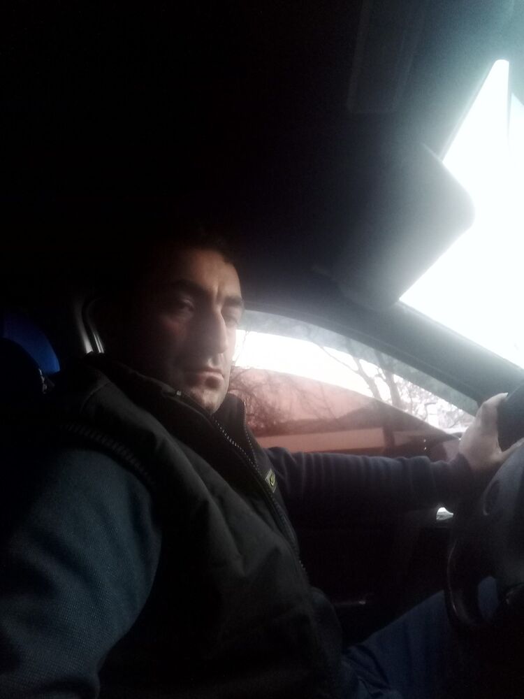  17955924  Armen, 33 ,    