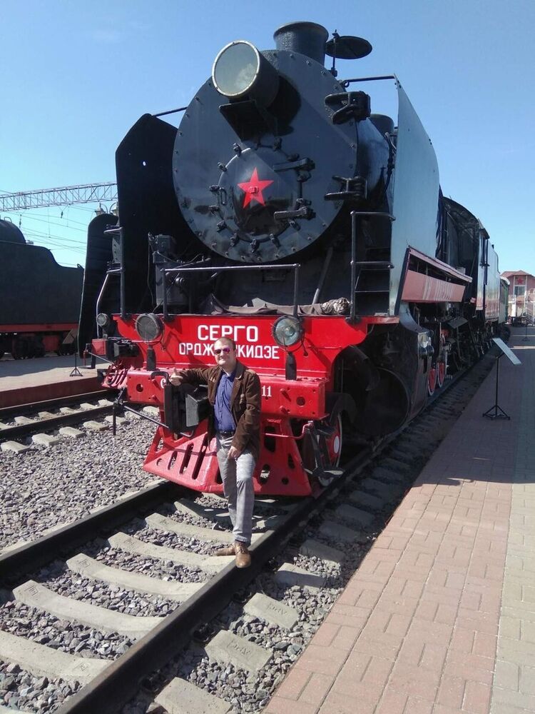  21279524  , 43 ,    