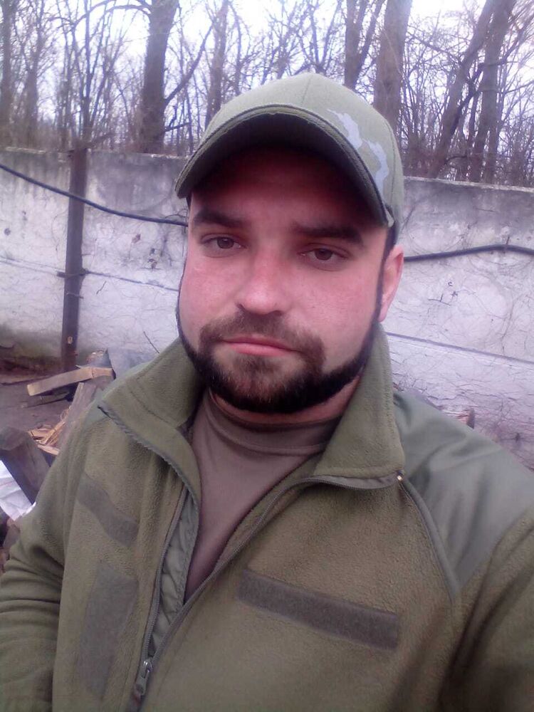   ,   Kamrad, 35 ,   ,   , 