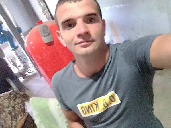  38370634  , 28 ,    