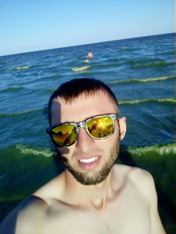  18569174  , 31 ,    