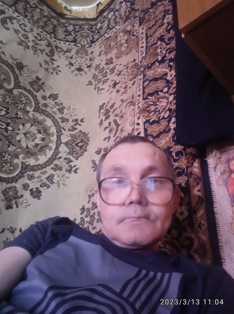  33679734  , 52 ,    