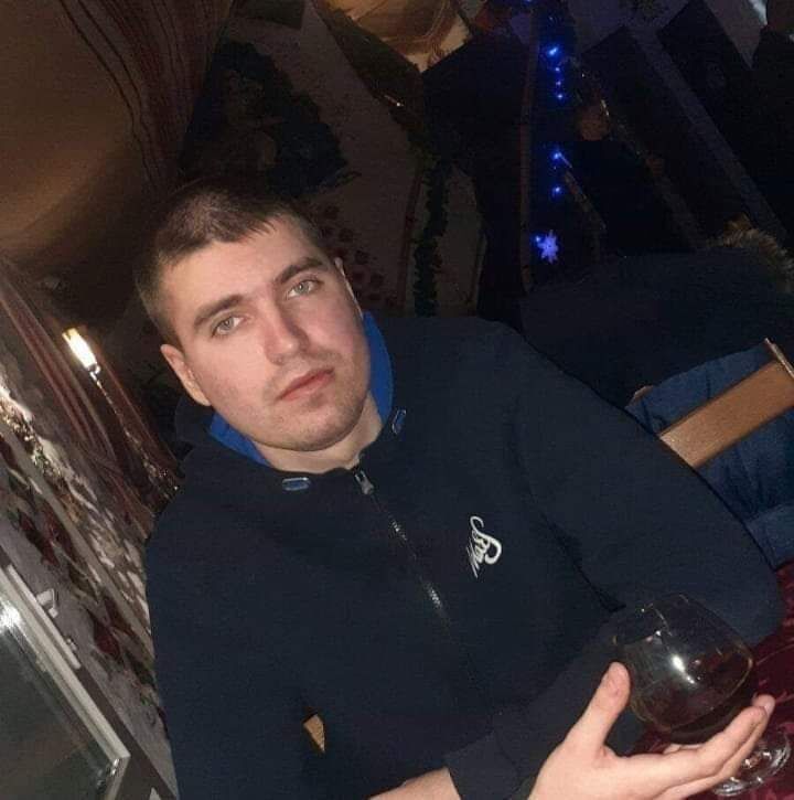  40411884  , 31 ,    