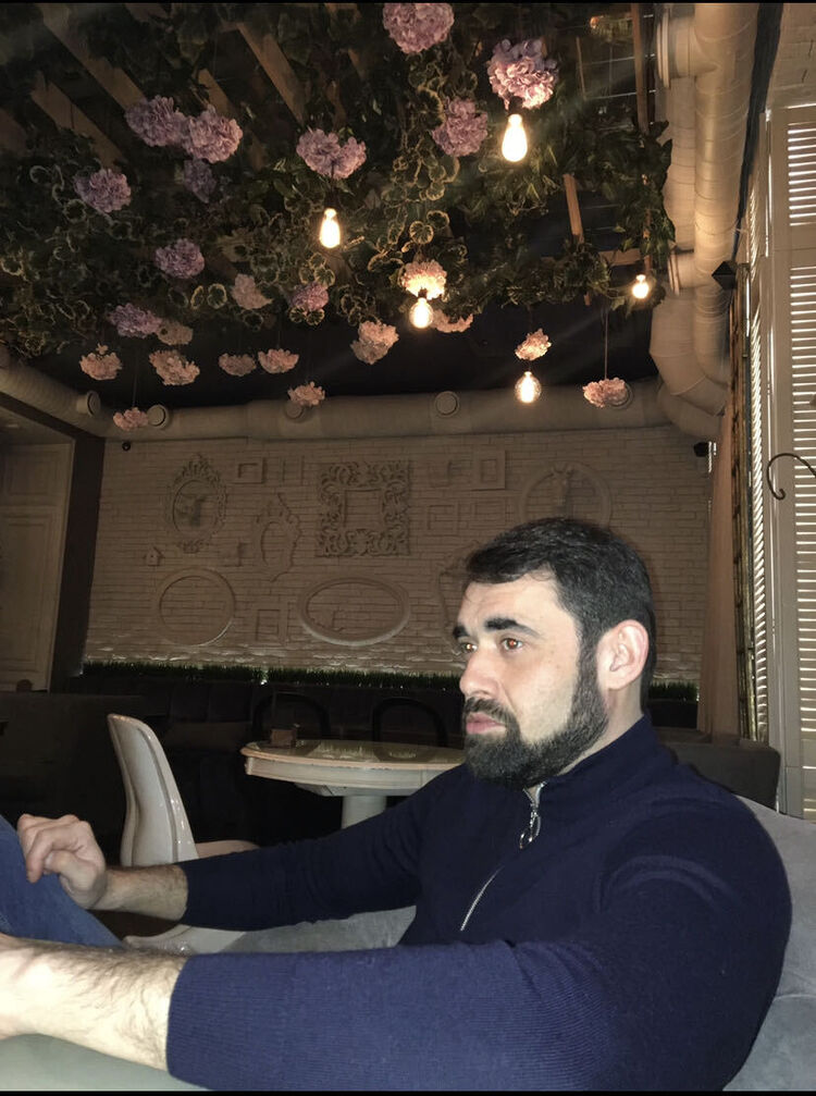  --,   , 44 ,   c 