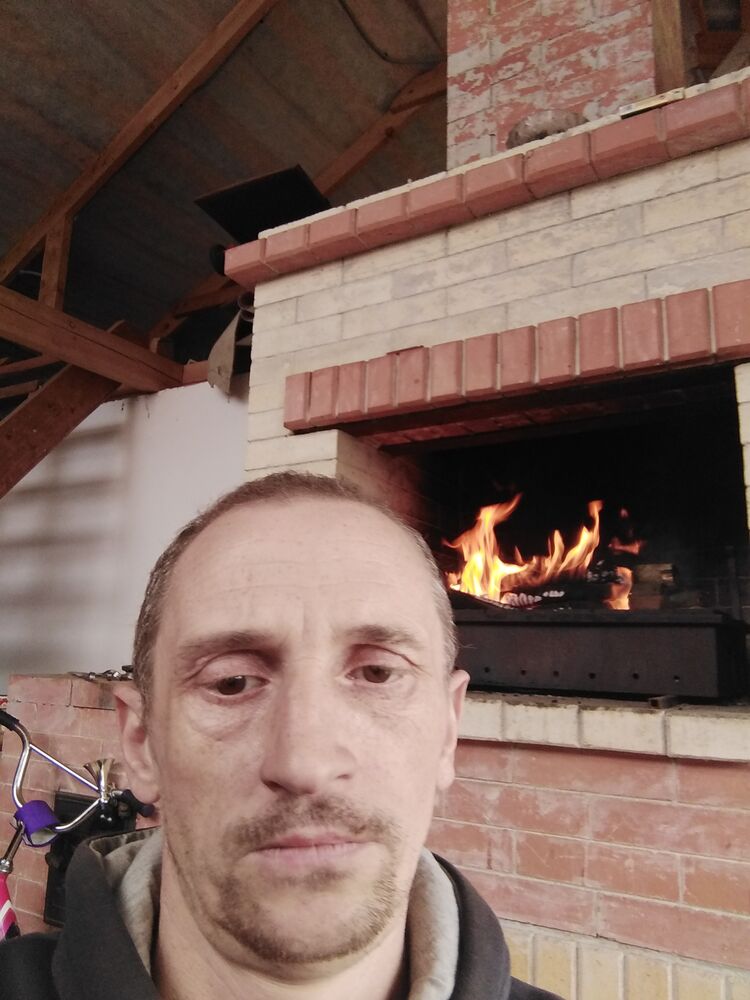  22682184  , 49 ,    