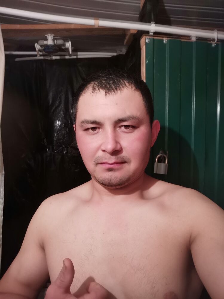  ,   Salimjon, 30 ,   ,   