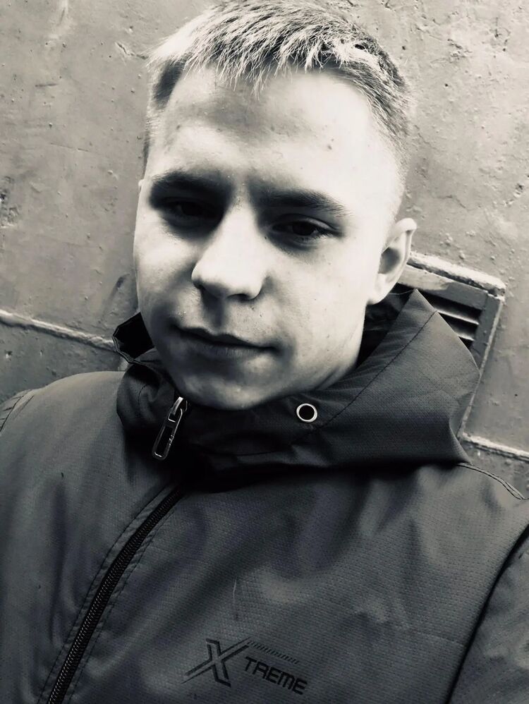  45152274  , 21 ,    