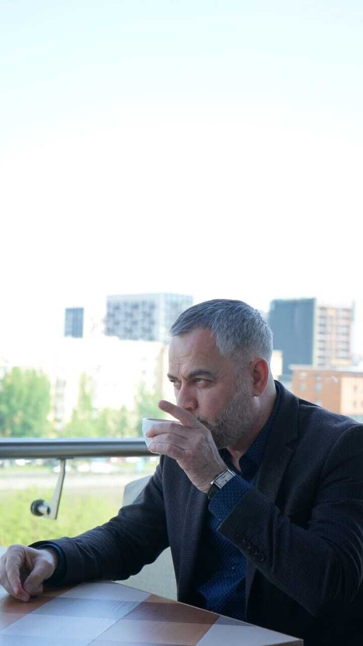  ,   MD, 48 ,   ,   