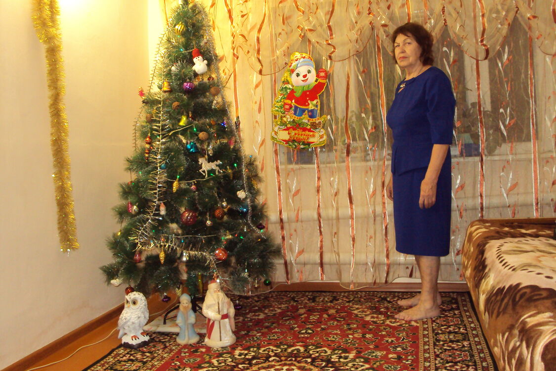  ,   Nadezhda, 76 ,   ,   