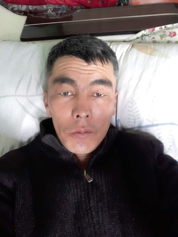  28358064  Aibek, 52 ,    