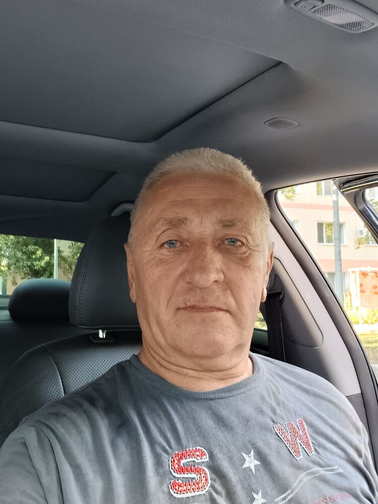  46303724  , 57 ,    