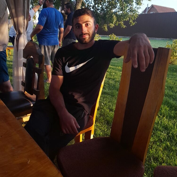  28693754  Armen, 35 ,    