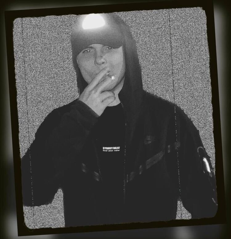  36524724  , 20 ,    