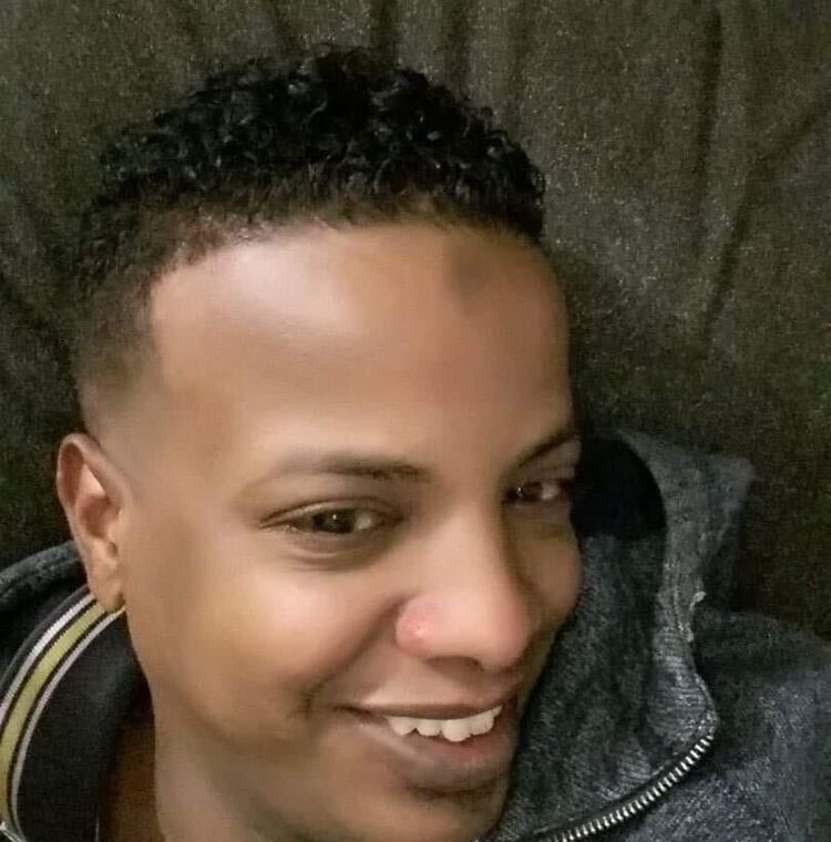  35974804  Mimo, 40 ,    