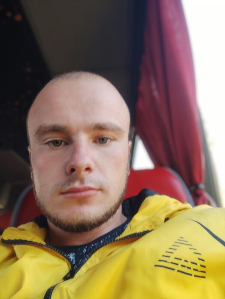  36149214  Pavel, 28 ,    