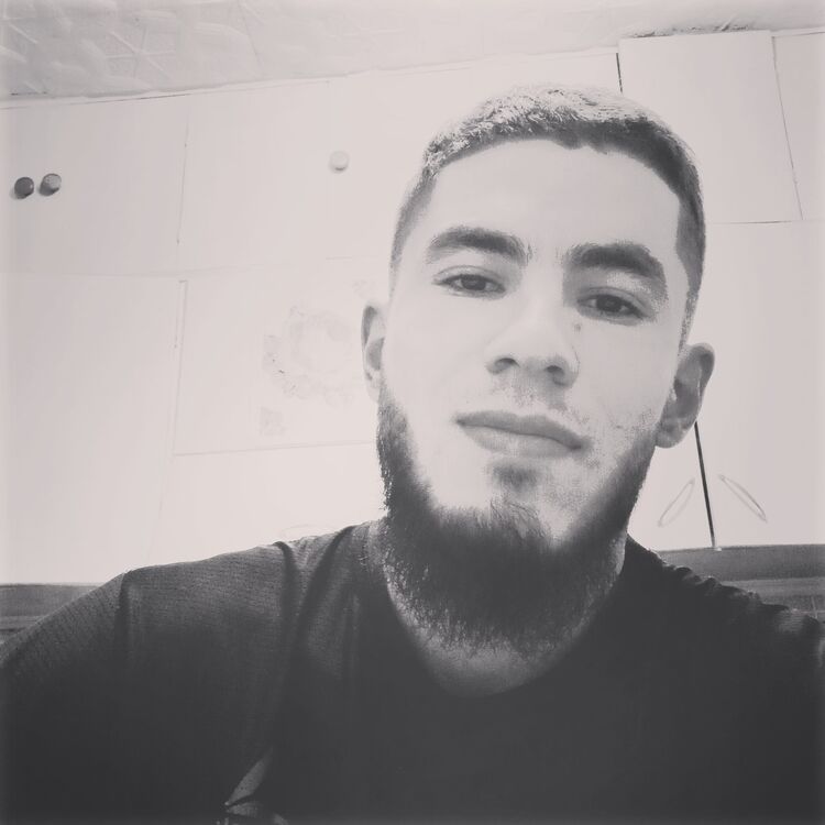 ���� 40183054 ����� Adam, 24 ����, ���� ���������� � �����-����������