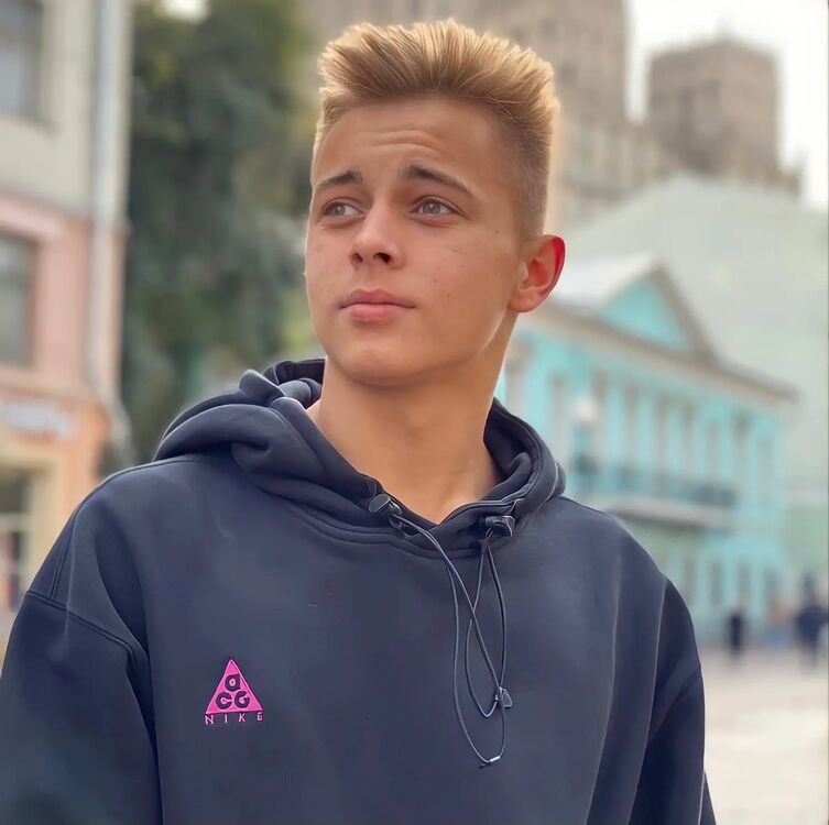 ���� 33617704 ������� ������, 27 ���, ���� ���������� � ������