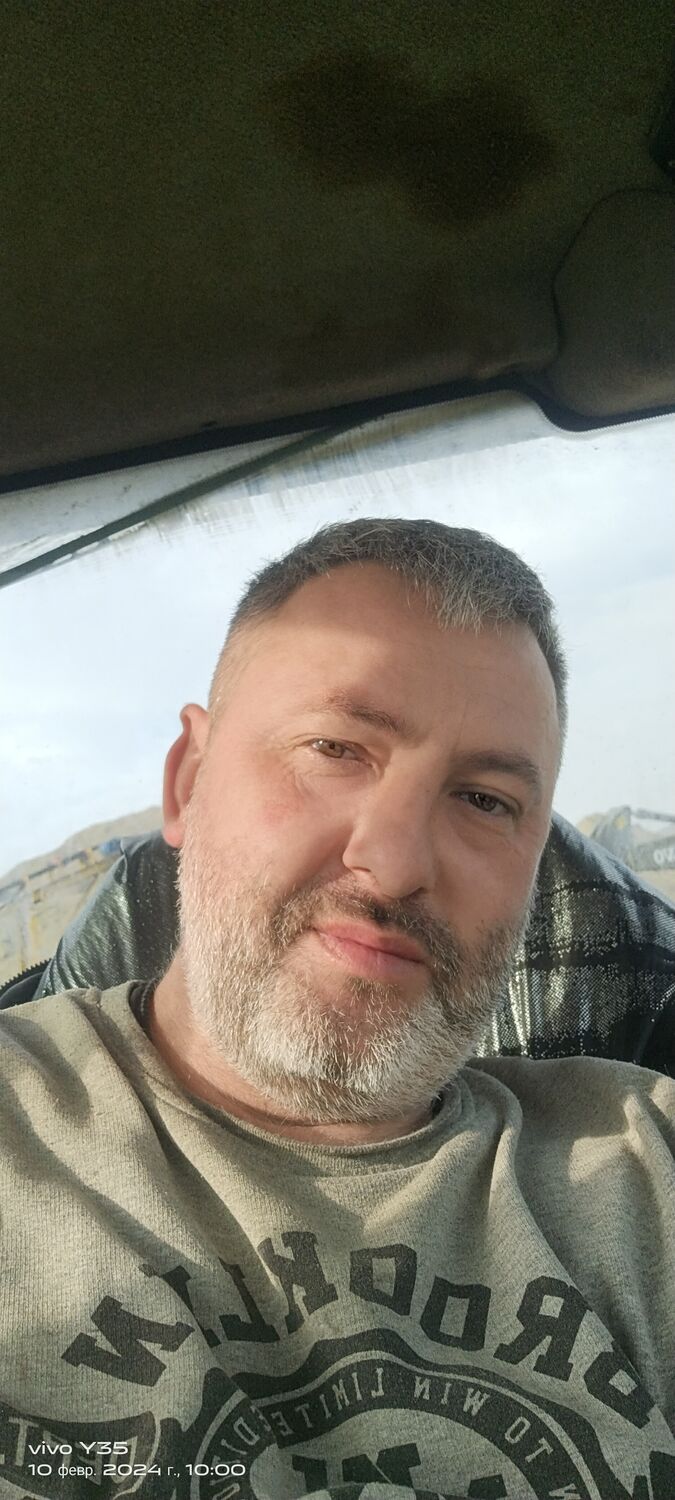  41212674  , 39 ,    