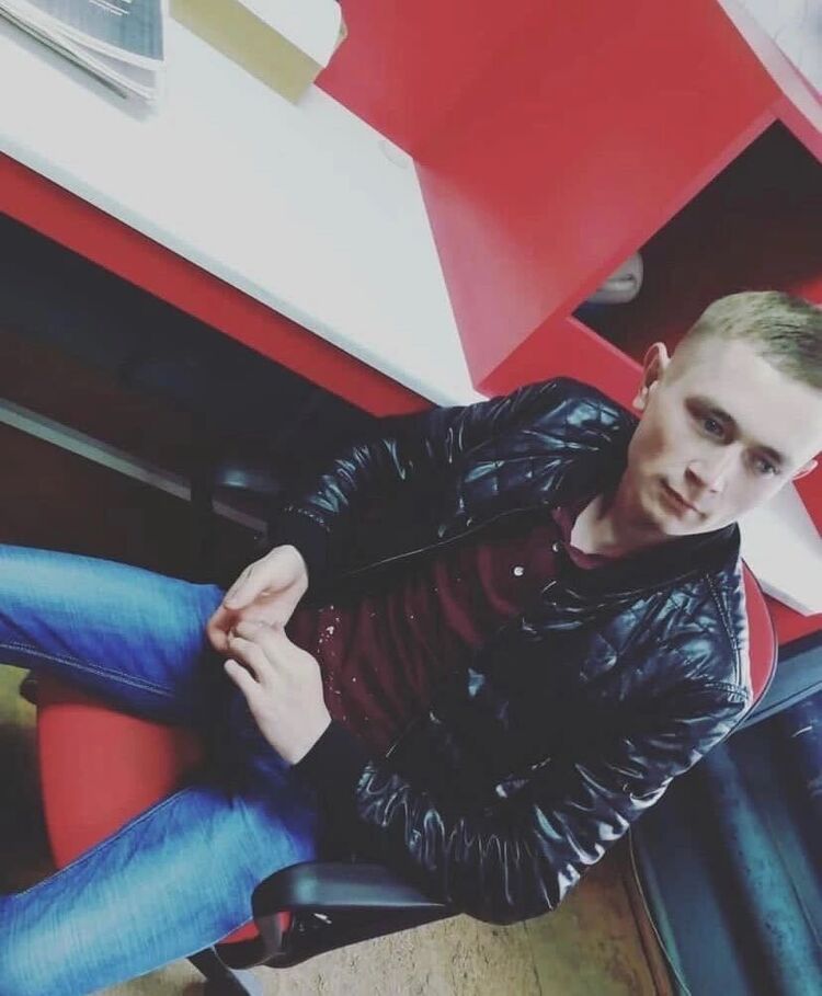  36776904  , 28 ,    