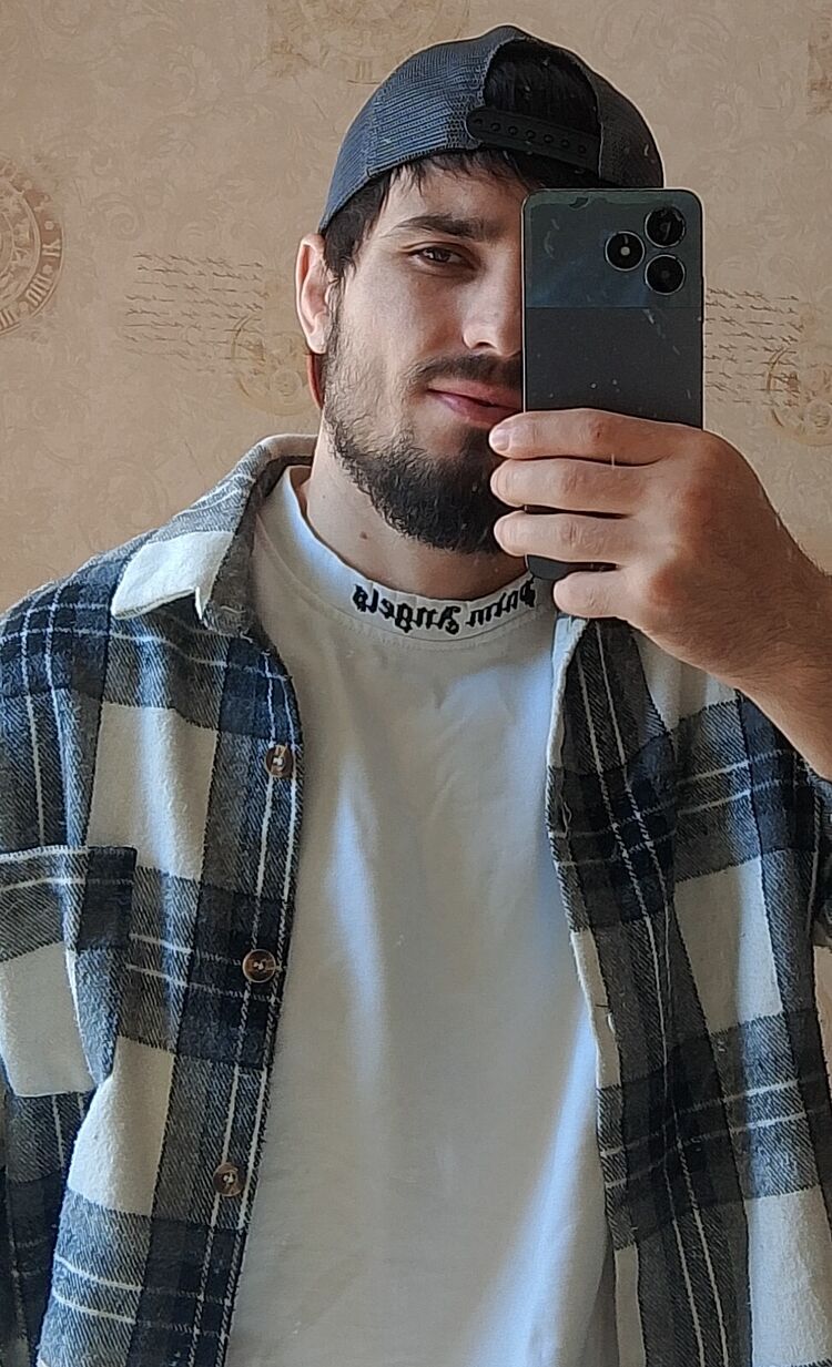  ,   Samir, 26 ,   ,   